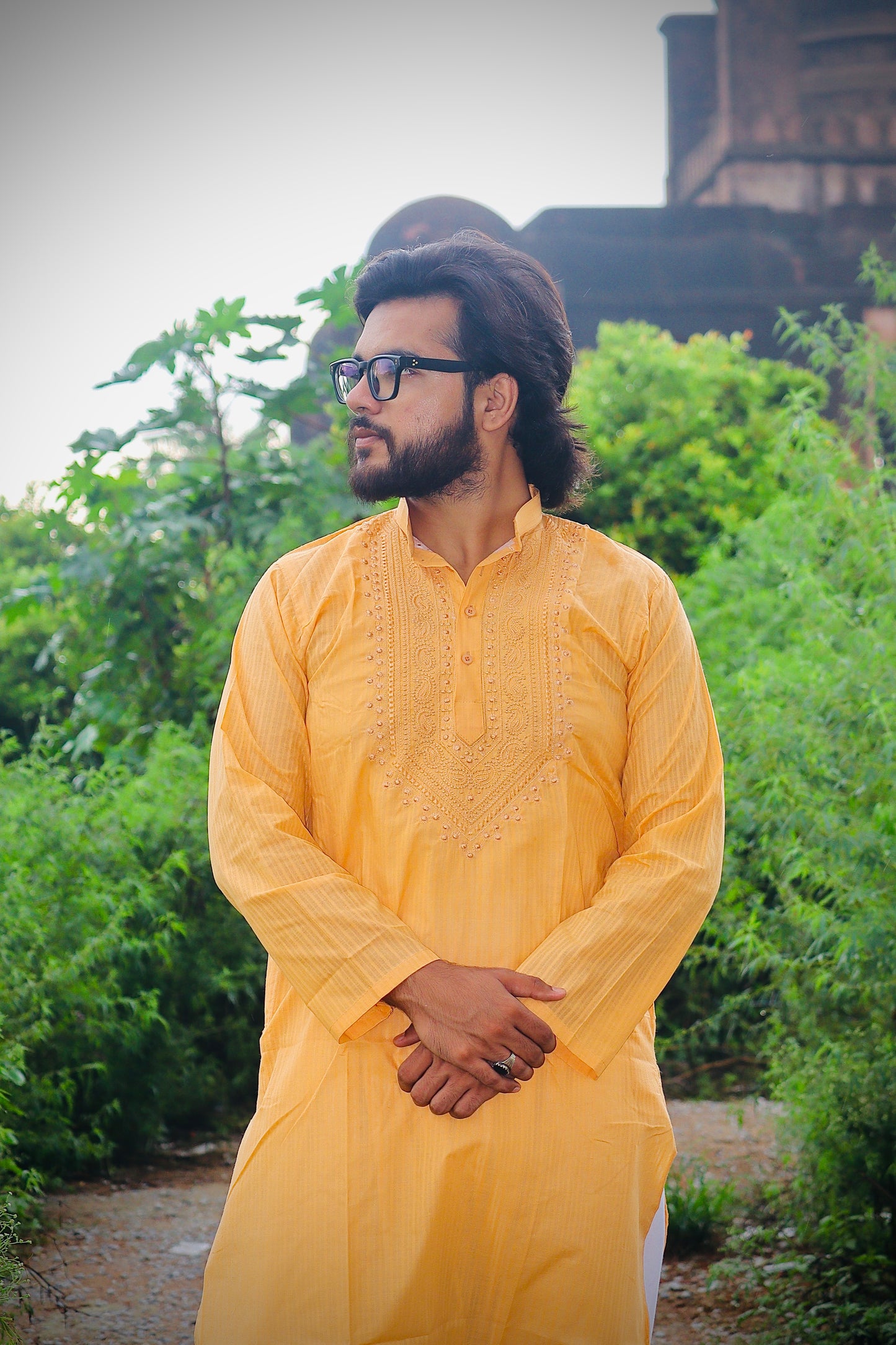 Chikankari Kurta with Palla Topi