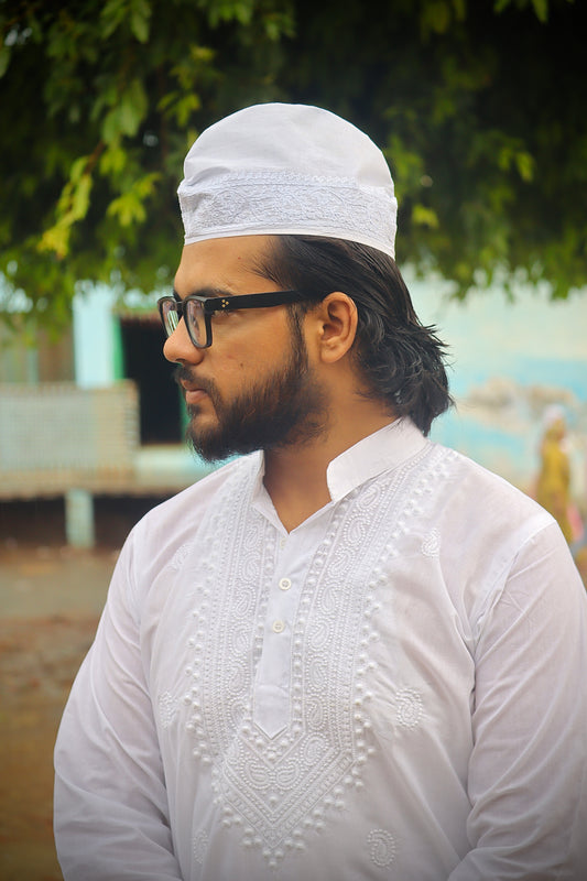 Chikankari Kurta with Palla Topi